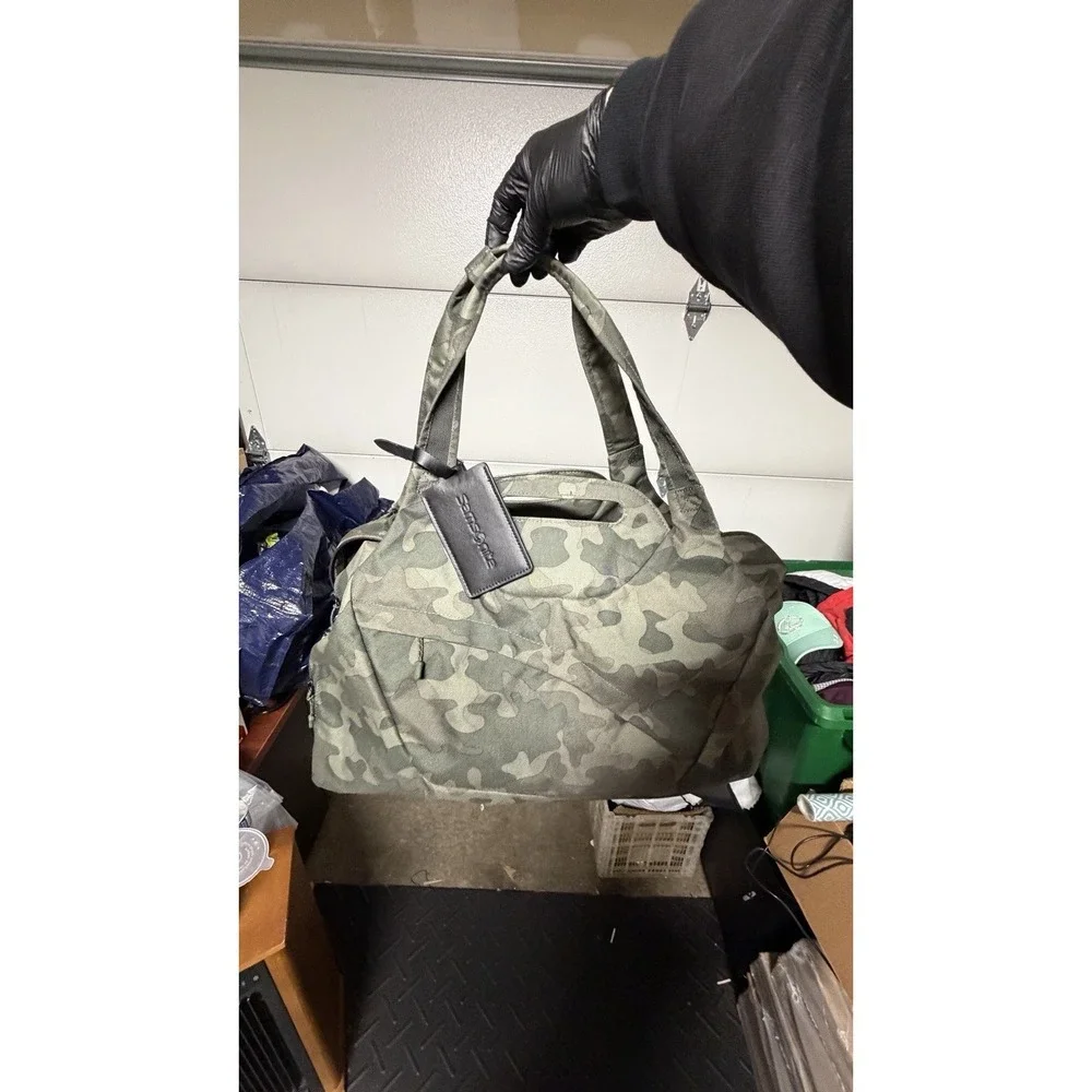 Eddie Bauer Camouflage Duffle Bag Gym Travel‎ Carry On Camo One Size